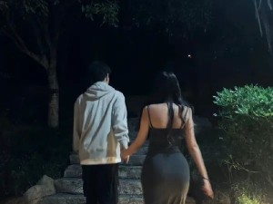 这是要去打野了？！