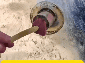 GIF：当她说要给你看咪咪